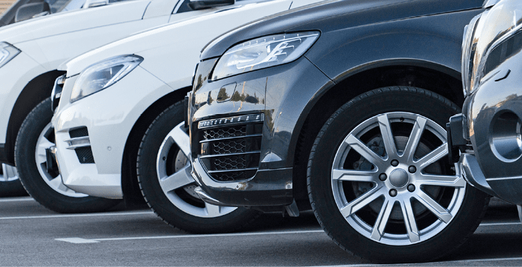Distribution channels for the operating lease, rent-a-car and used car sale business lines: